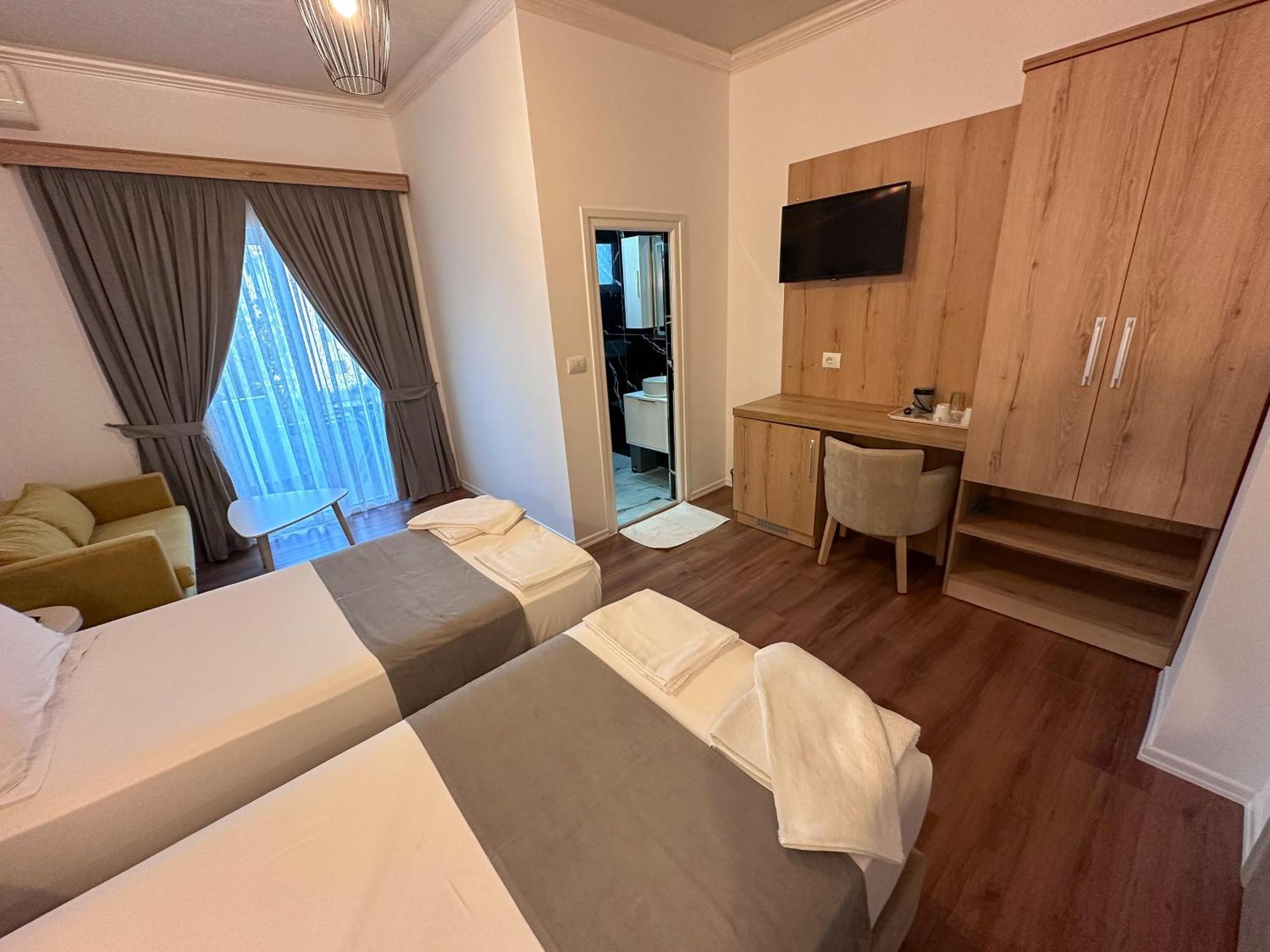 Hotel Murati Ksamil Exteriér fotografie