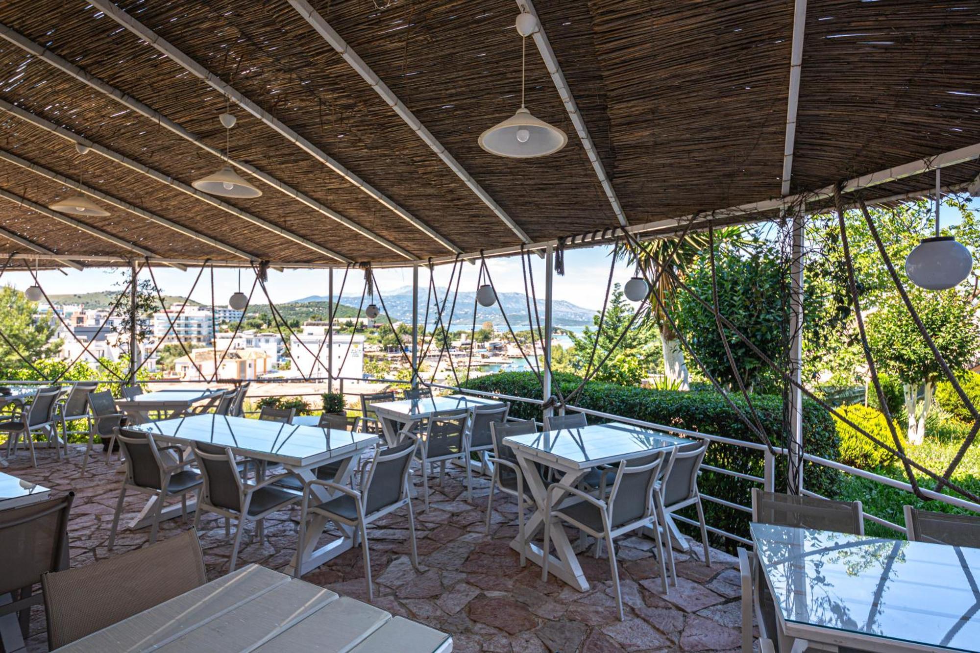 Hotel Murati Ksamil Exteriér fotografie