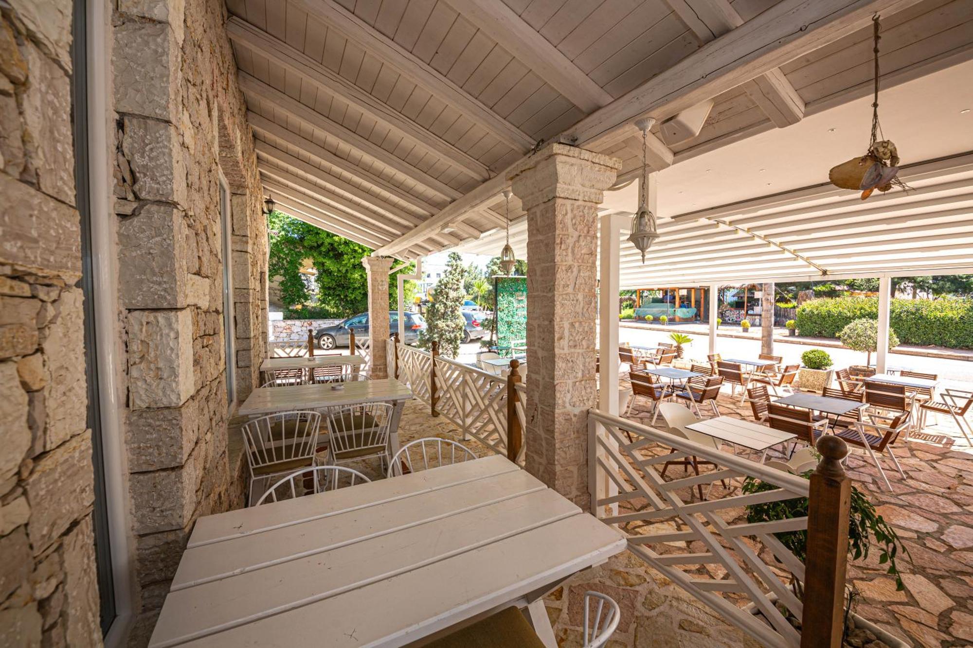 Hotel Murati Ksamil Exteriér fotografie