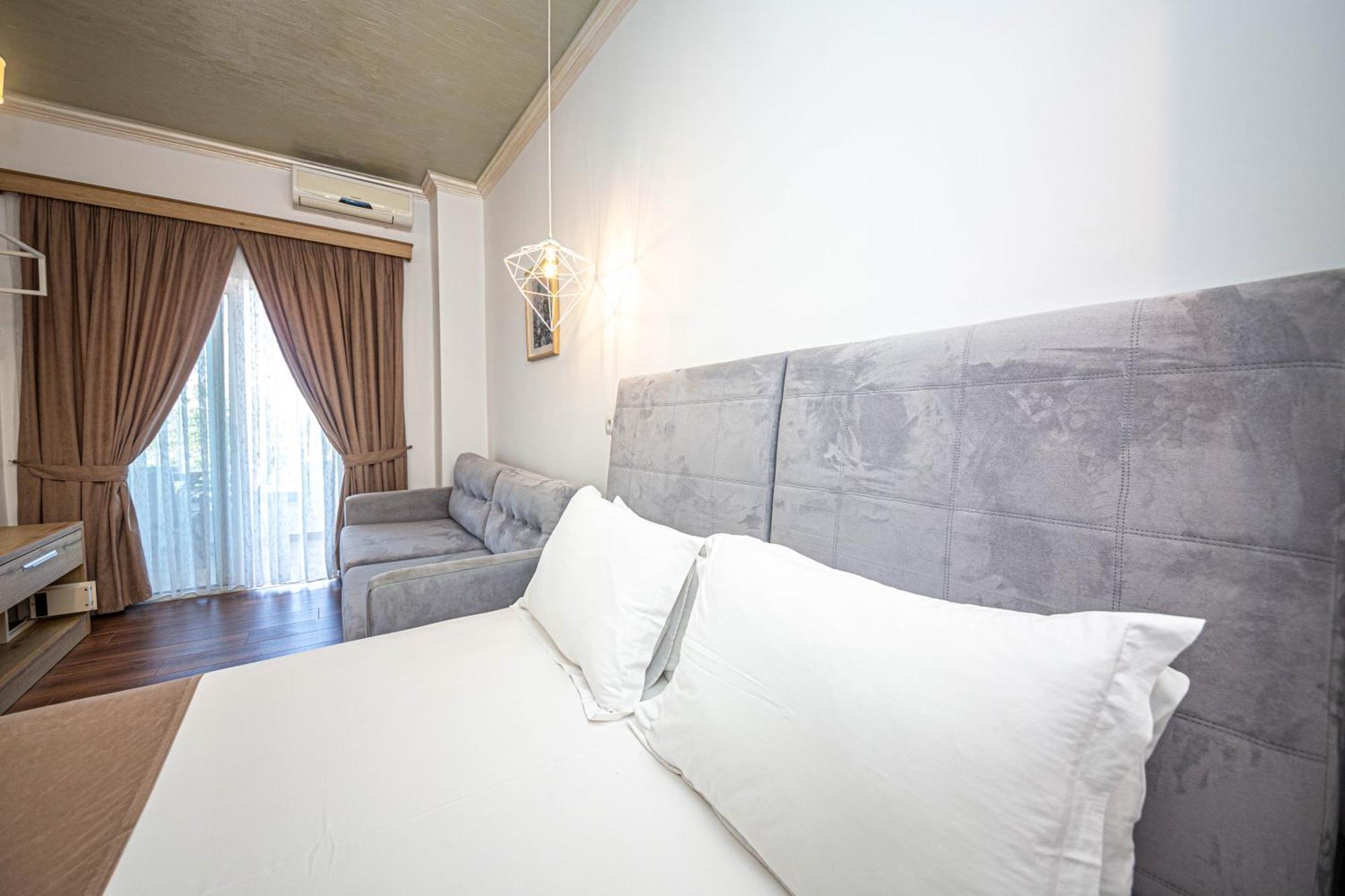 Hotel Murati Ksamil Exteriér fotografie